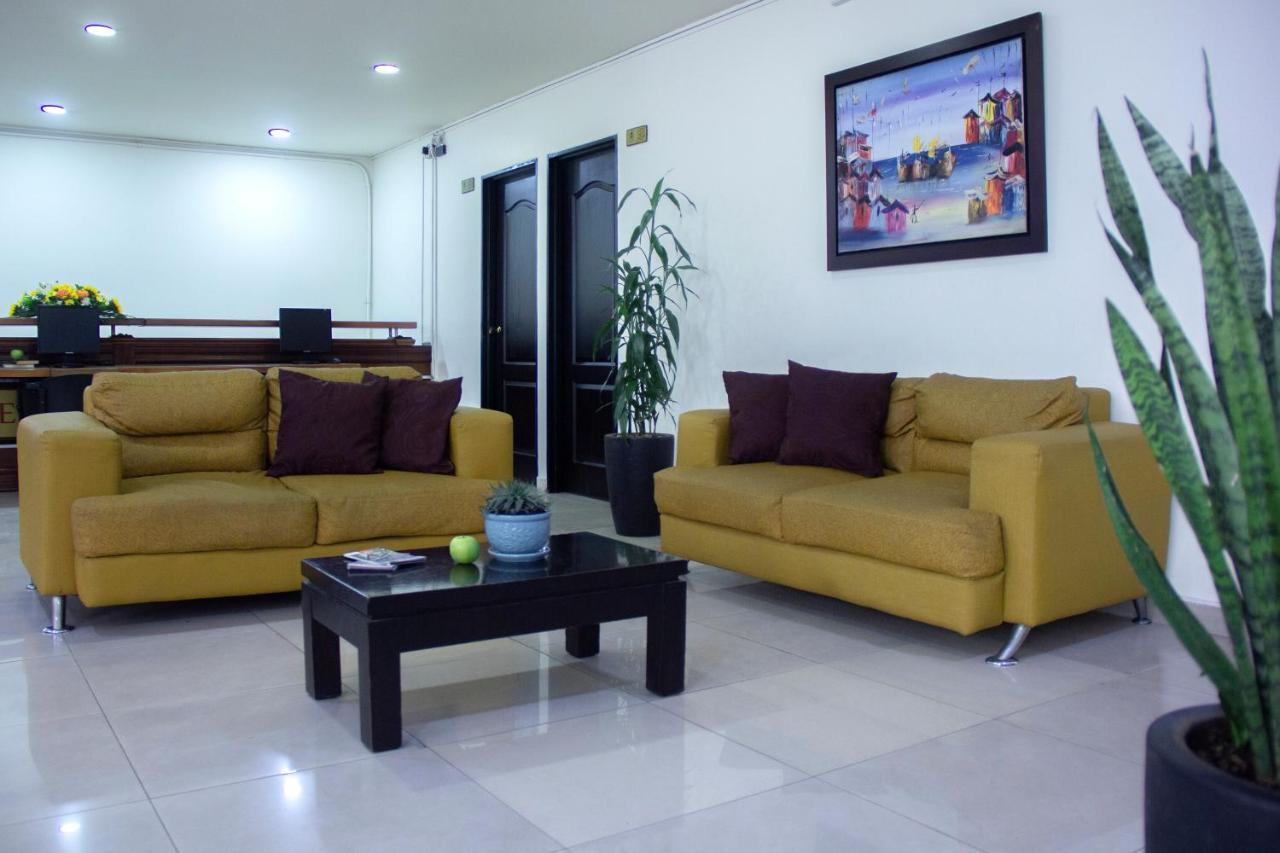 Hotel Plazuela San Ignacio Μεντεγίν Εξωτερικό φωτογραφία