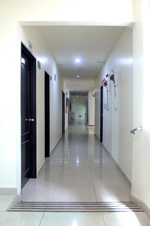 Hotel Plazuela San Ignacio Μεντεγίν Εξωτερικό φωτογραφία