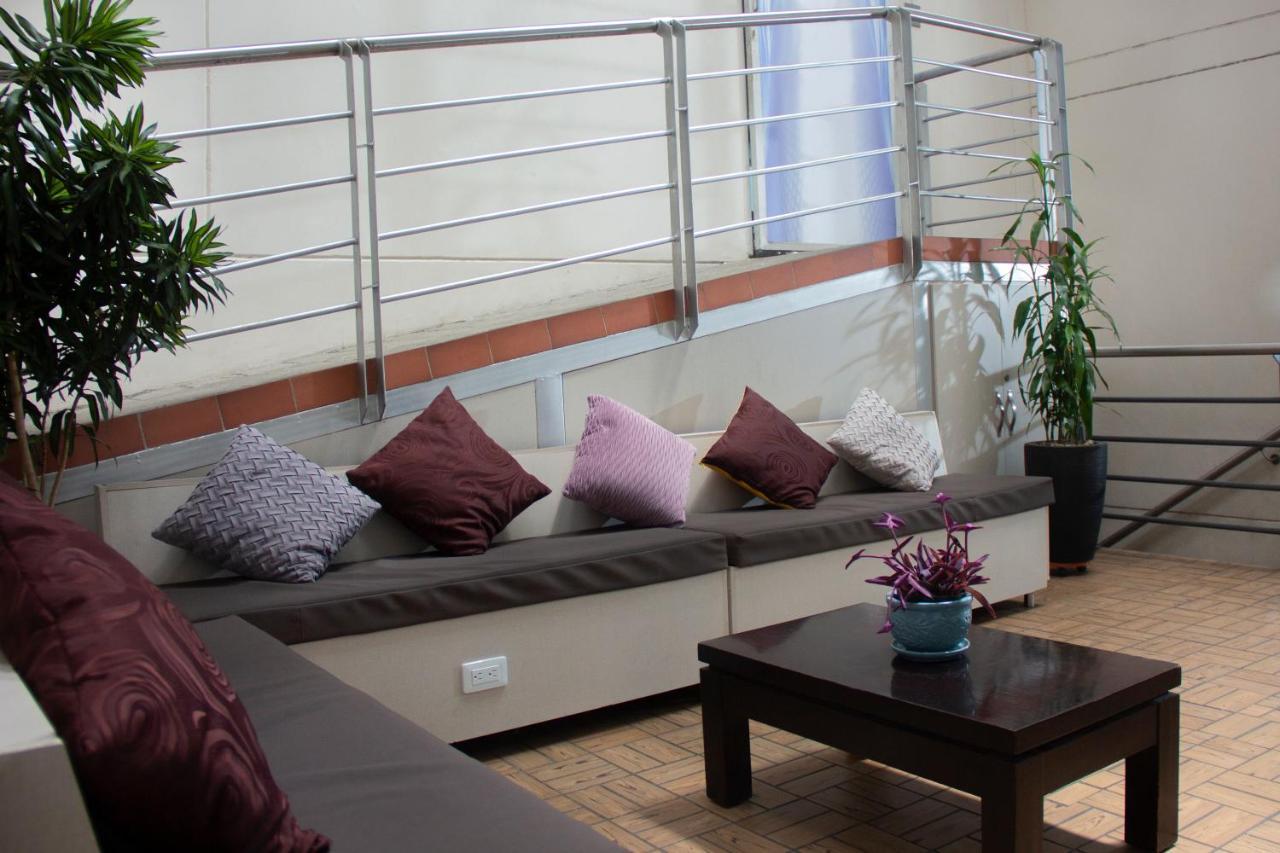 Hotel Plazuela San Ignacio Μεντεγίν Εξωτερικό φωτογραφία