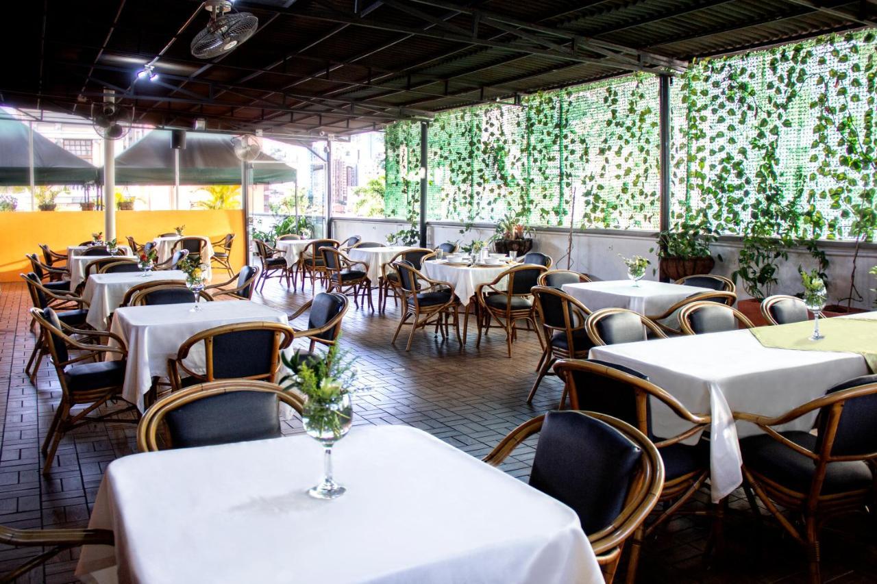 Hotel Plazuela San Ignacio Μεντεγίν Εξωτερικό φωτογραφία