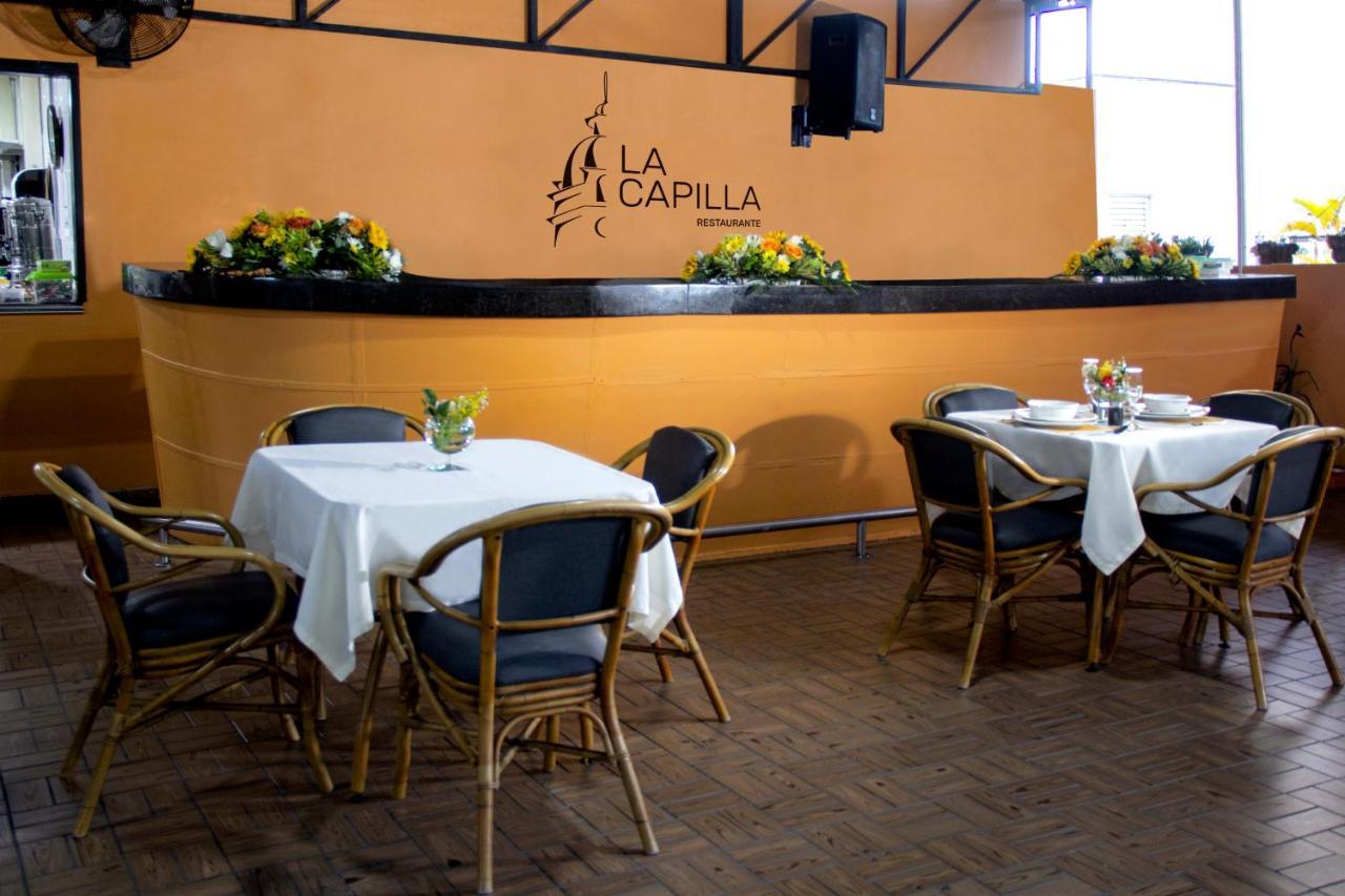 Hotel Plazuela San Ignacio Μεντεγίν Εξωτερικό φωτογραφία