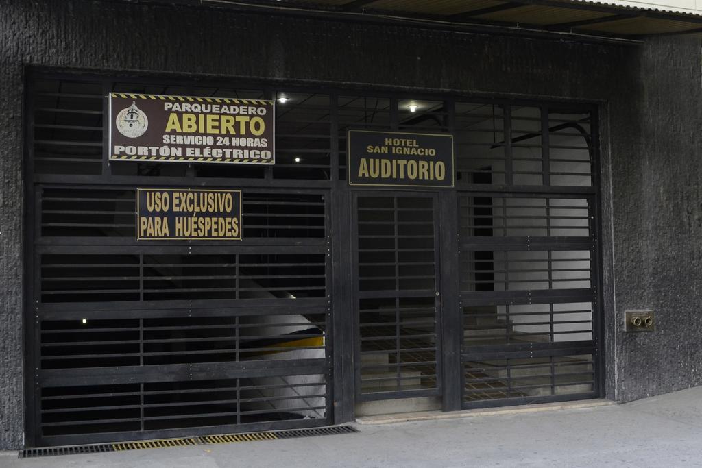 Hotel Plazuela San Ignacio Μεντεγίν Εξωτερικό φωτογραφία