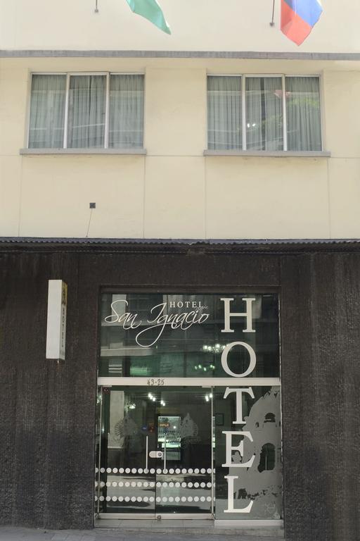 Hotel Plazuela San Ignacio Μεντεγίν Εξωτερικό φωτογραφία